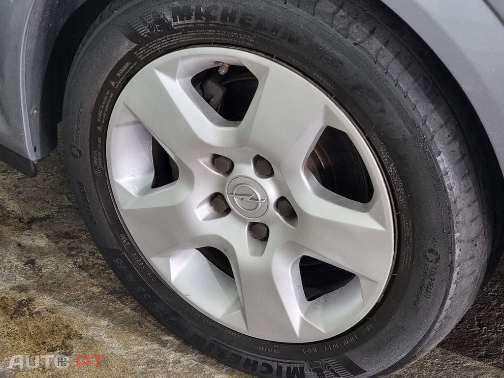 Opel Vectra Caravan 1.9 CDTi Comfort