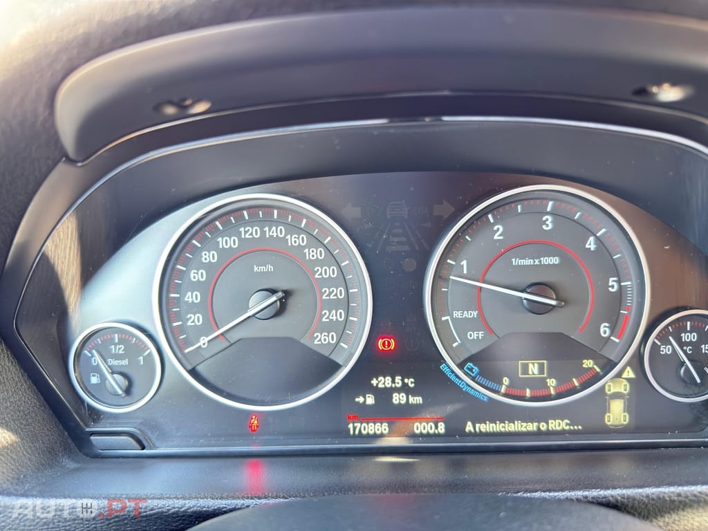 BMW 320 d Touring Aut. Efficient Dynamics Edition Blue Perf. Sport Line