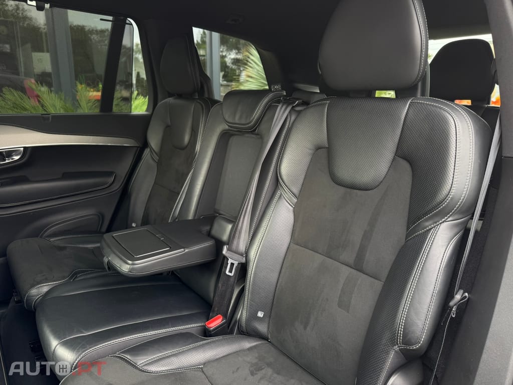 Volvo XC90 2.0 T8 PHEV R-Design AWD