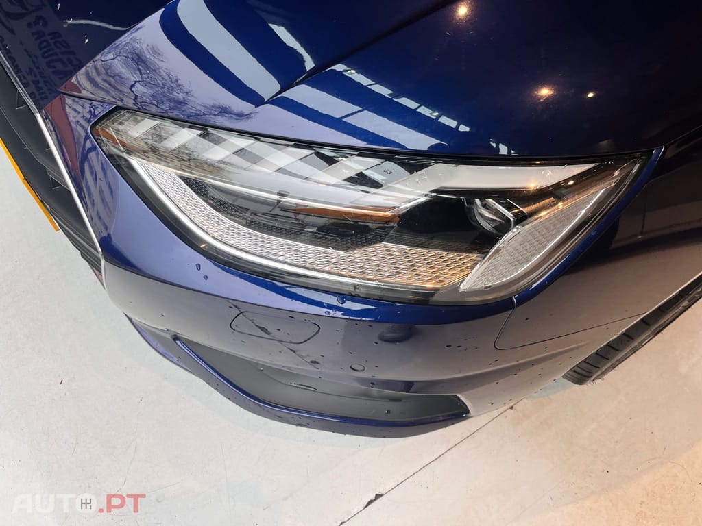 Audi A4 Avant 35 TFSI HYBRID  Attraction