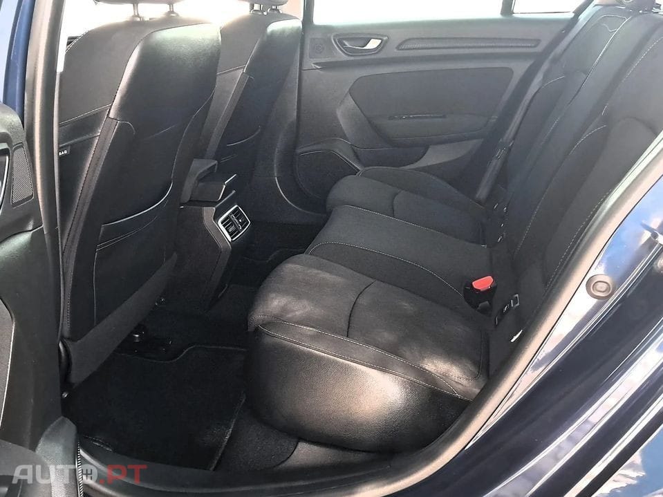 Renault Mégane Sport Tourer 1.5 Blue dCi Limited