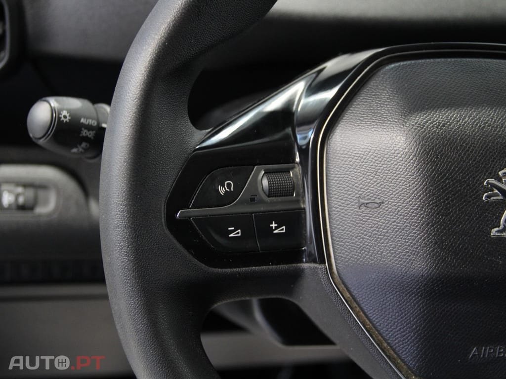 Peugeot Partner 1.5 BlueHDi Premium Longa