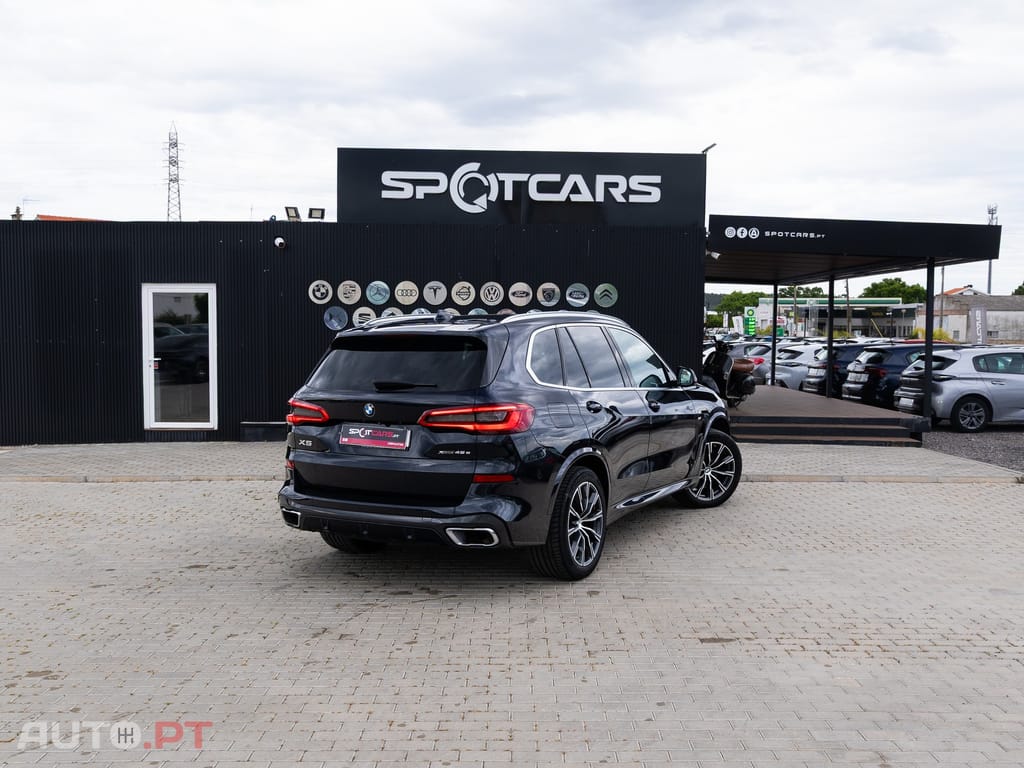 BMW X5 45 e xDrive Pack M