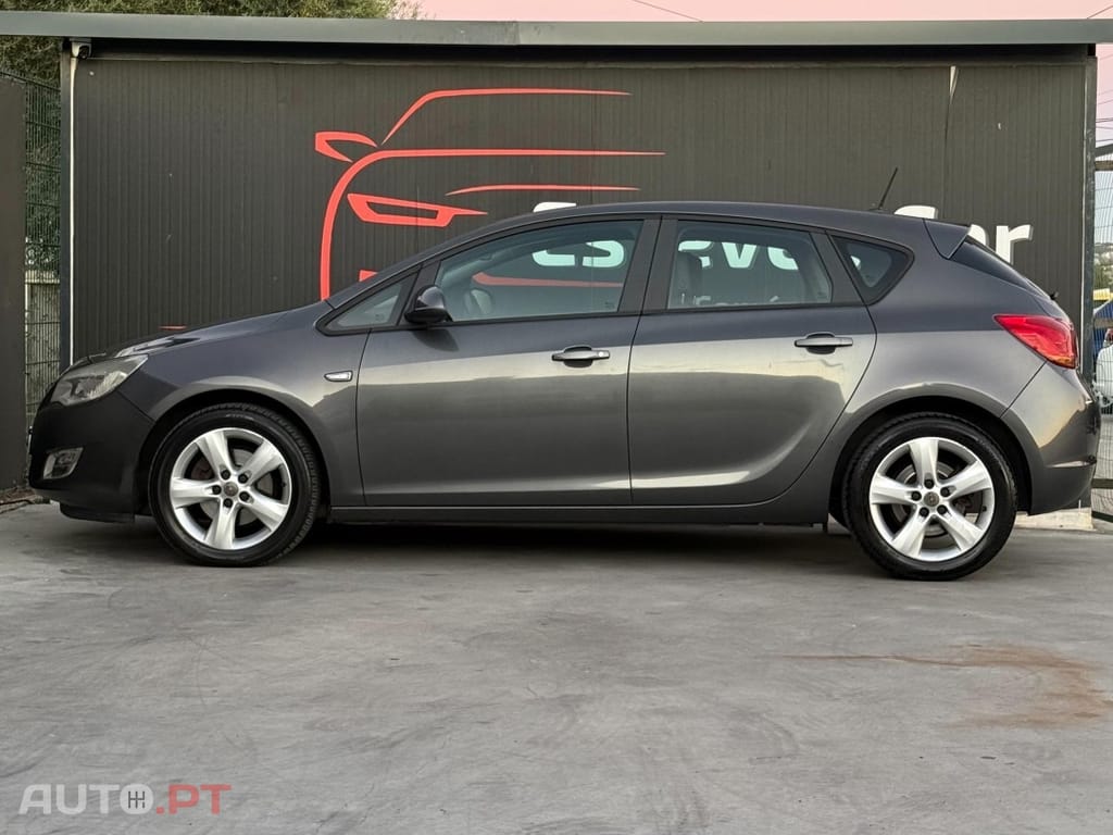 Opel Astra 1.7 CDTi Enjoy