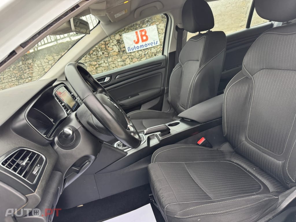 Renault Mégane Sport Tourer 1.5 Blue dCi Intens