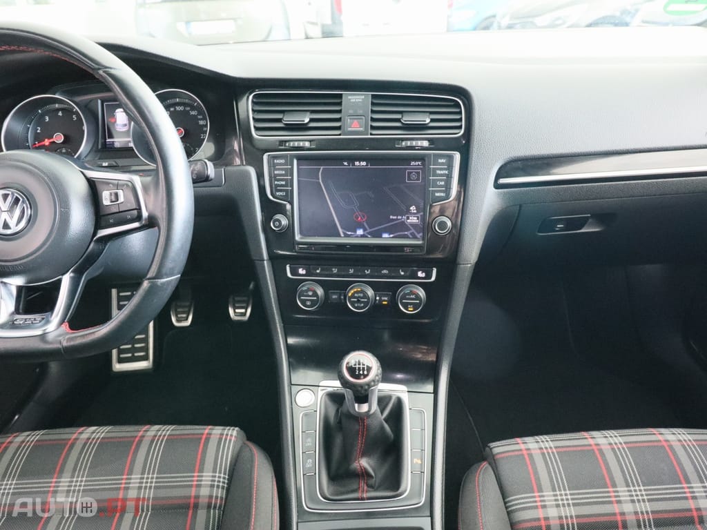 Volkswagen Golf 2.0 TSi GTi Performance