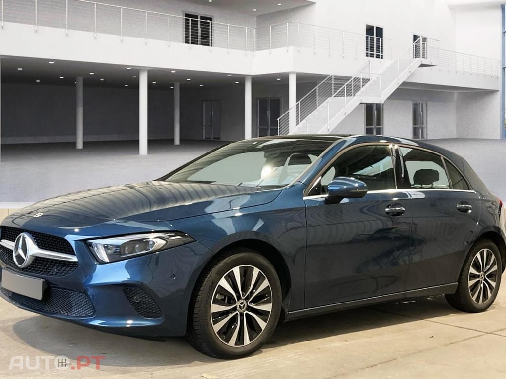 Mercedes-Benz A 250 e Style Plus