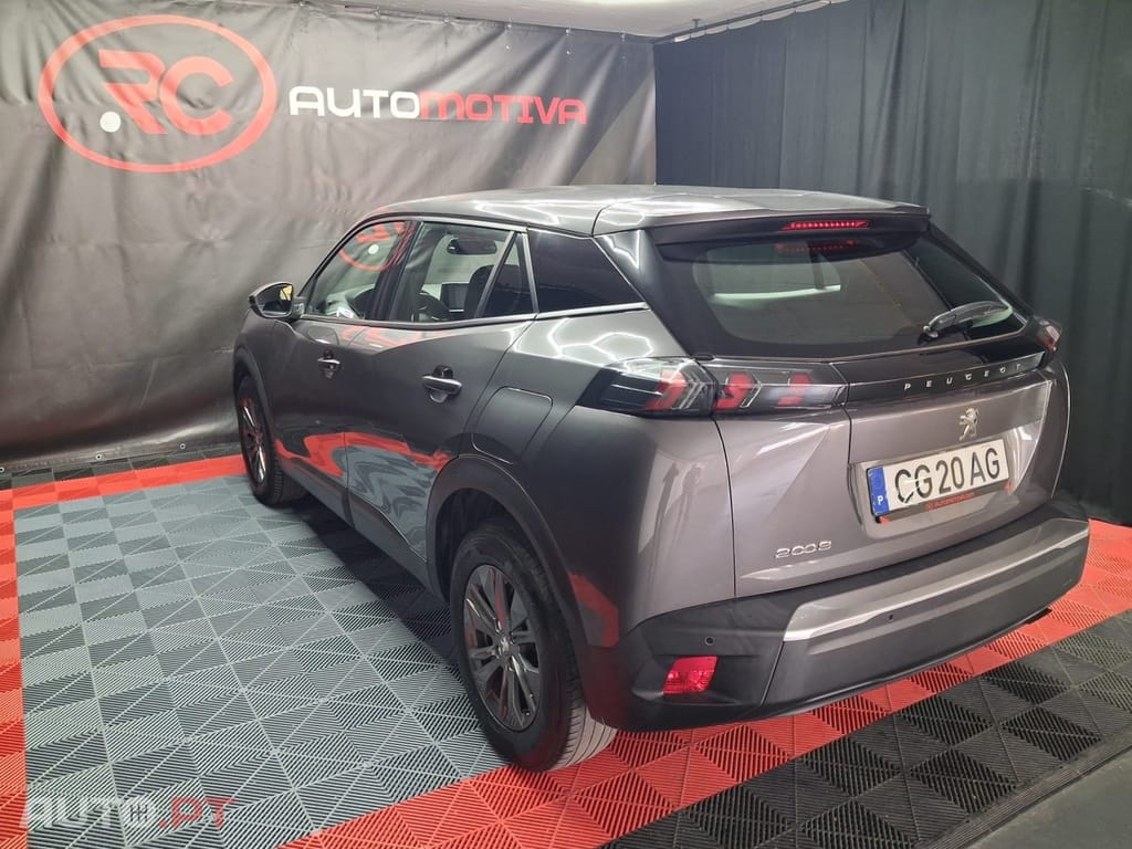 Peugeot 2008 1.2 PureTech Active Pack