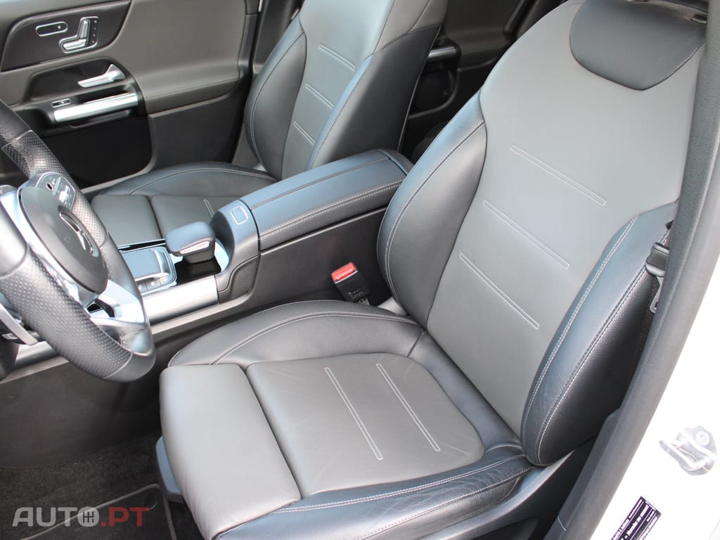 Mercedes-Benz GLA 200 AMG Line