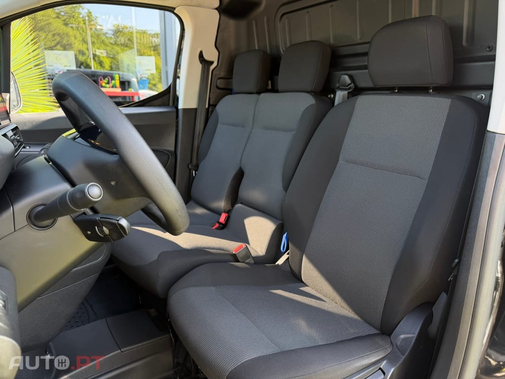 Peugeot Partner 1.5 BlueHDi Premium Standard