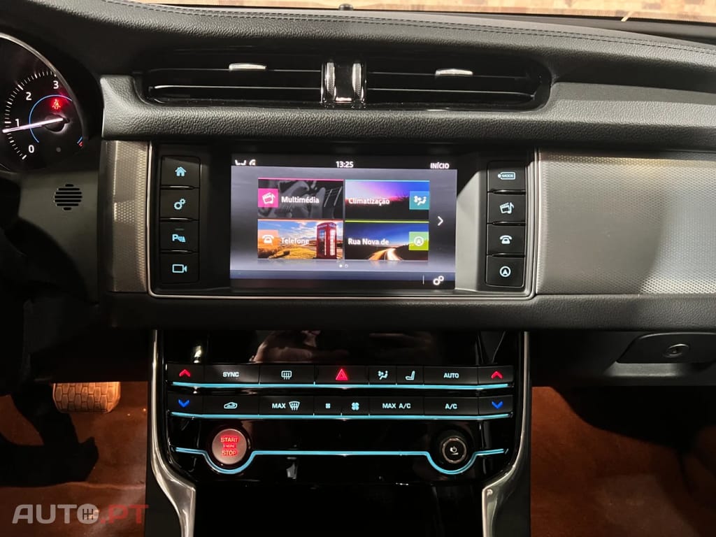 Jaguar XF 2.0 D