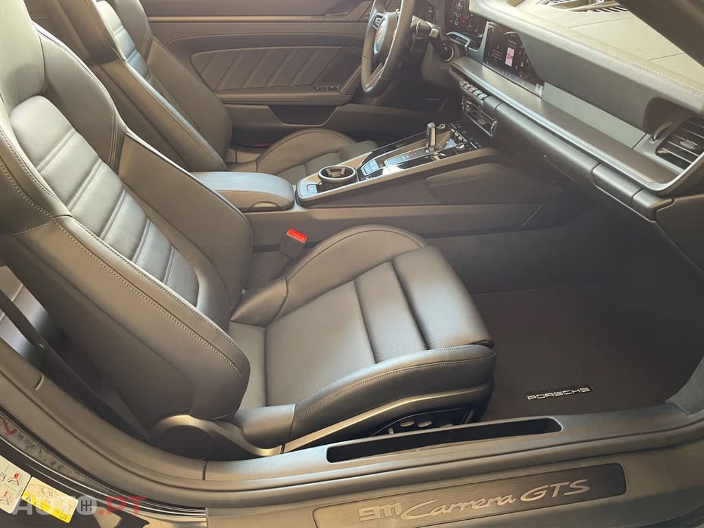 Porsche 911 S Cabriolet (992 II)