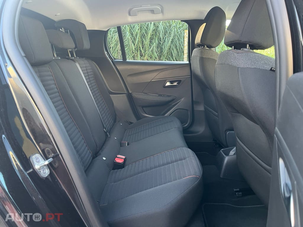 Peugeot 208 1.2 PureTech Allure