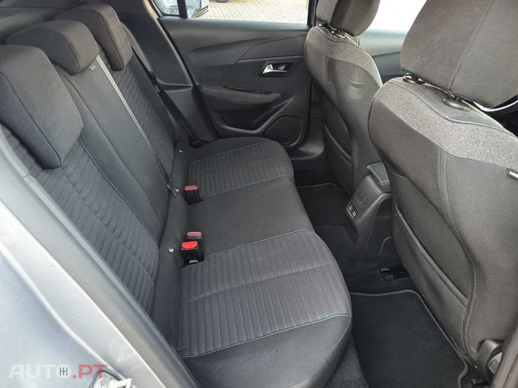 Peugeot E-208 50 kWh Allure