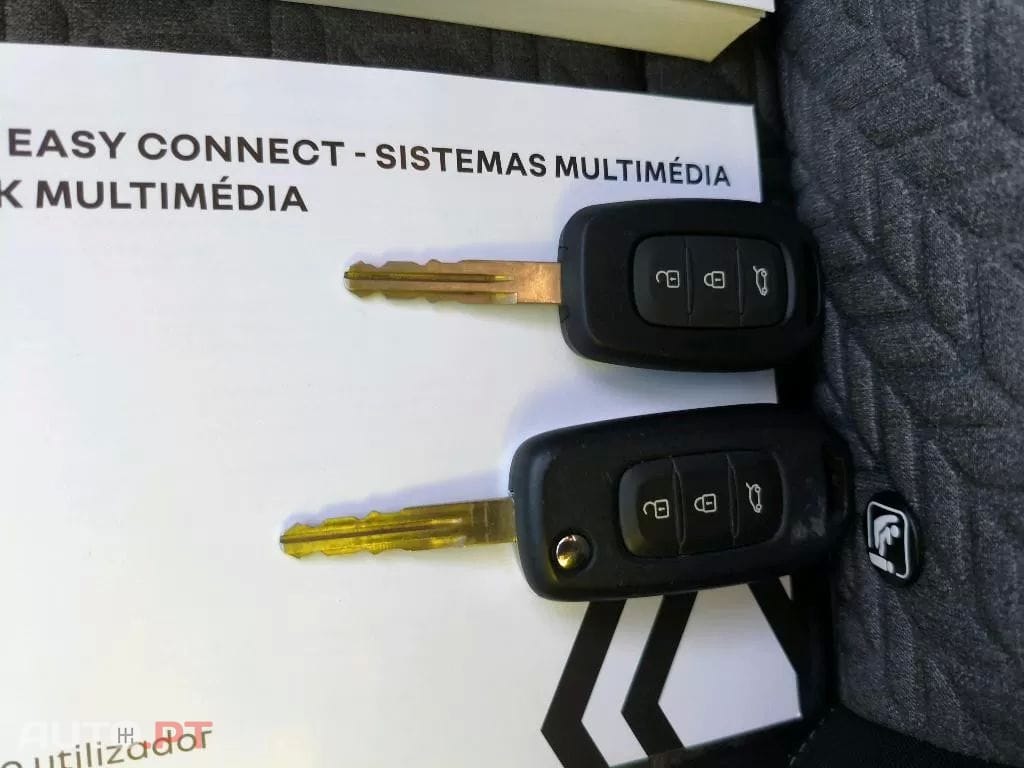 Renault Clio 1.0 TCe Evolution Bi-Fuel