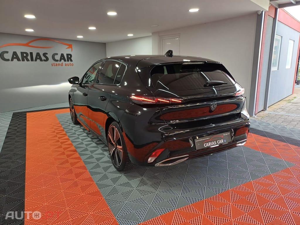 Peugeot 308 1.2 PureTech GT EAT8