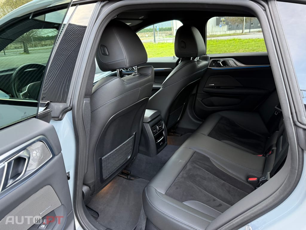 BMW i4 eDrive40 Pack Desportivo M