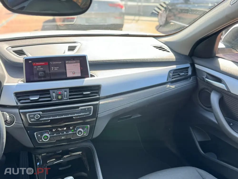 BMW X2 18 d sDrive Auto