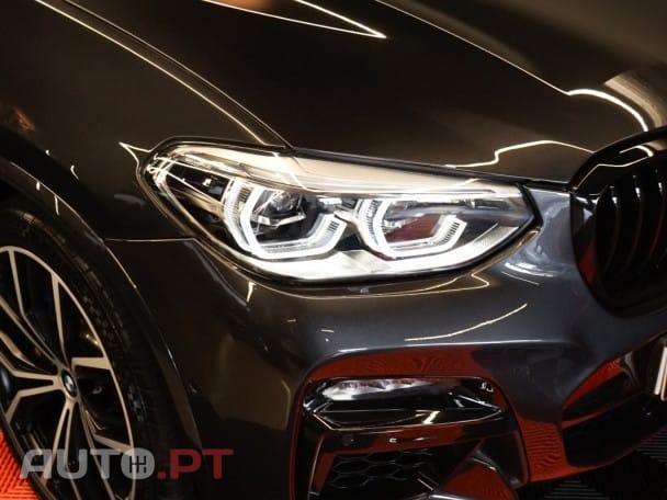 BMW X4 M40 d