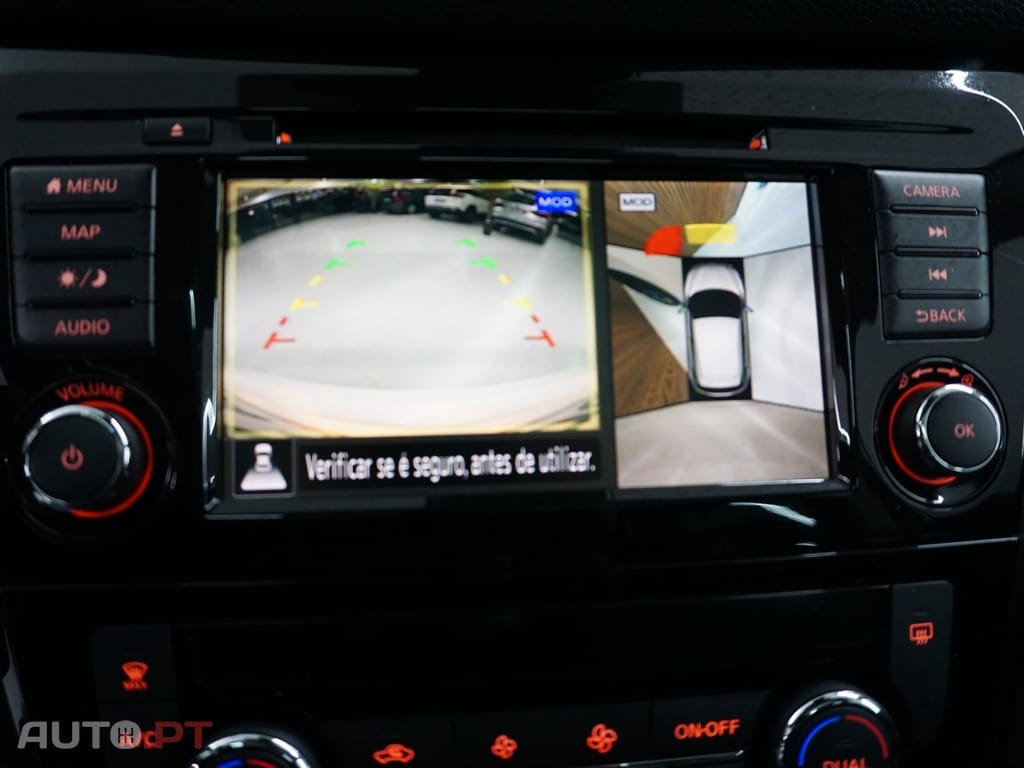 Nissan Qashqai 1.5 dCi N-Connecta J18