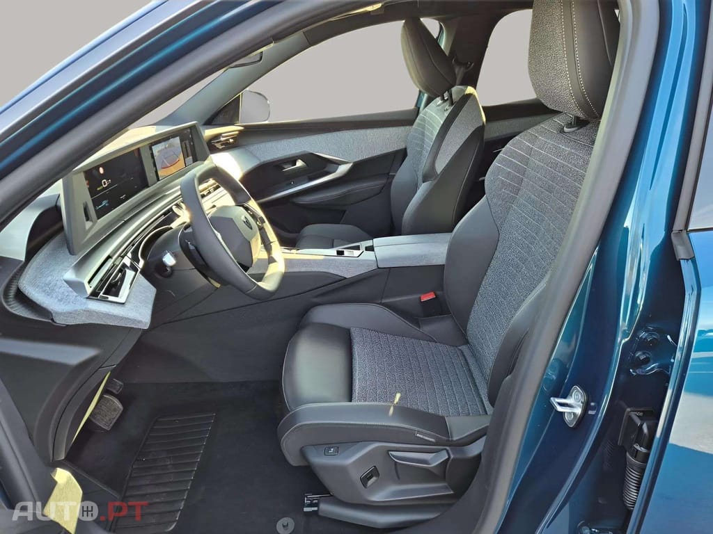 Peugeot E-3008 Allure I.V.A DEDUTÍVEL 