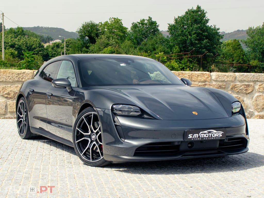 Porsche Taycan 4S Black Edition