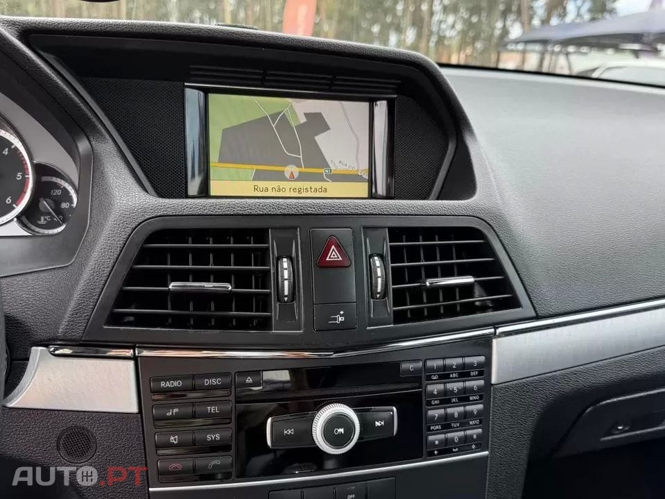 Mercedes-Benz E 250 CDi Avantgarde BlueEfficiency