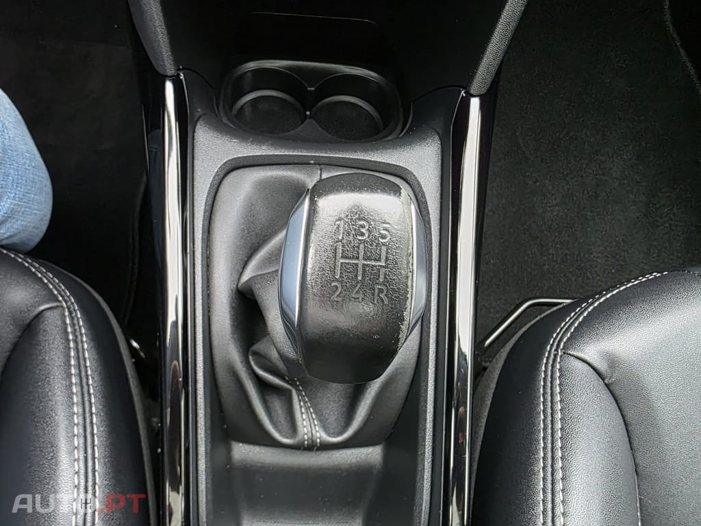 Peugeot 2008 1.6 BlueHDi Allure