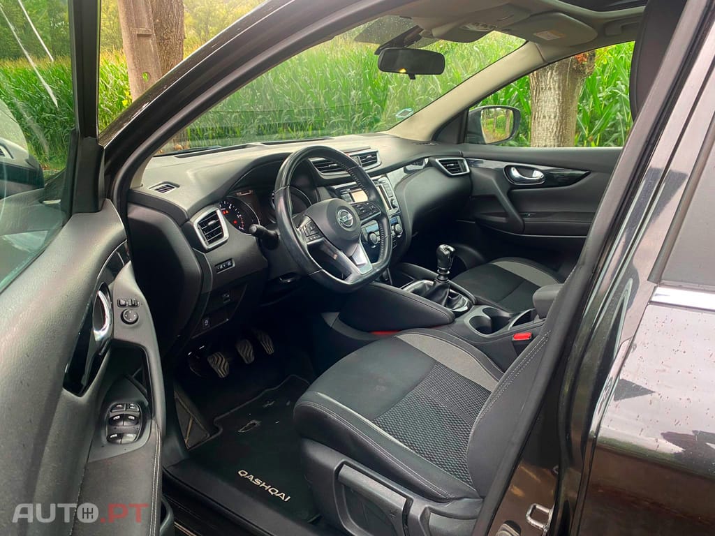 Nissan Qashqai 1.5 dCi N-Connecta
