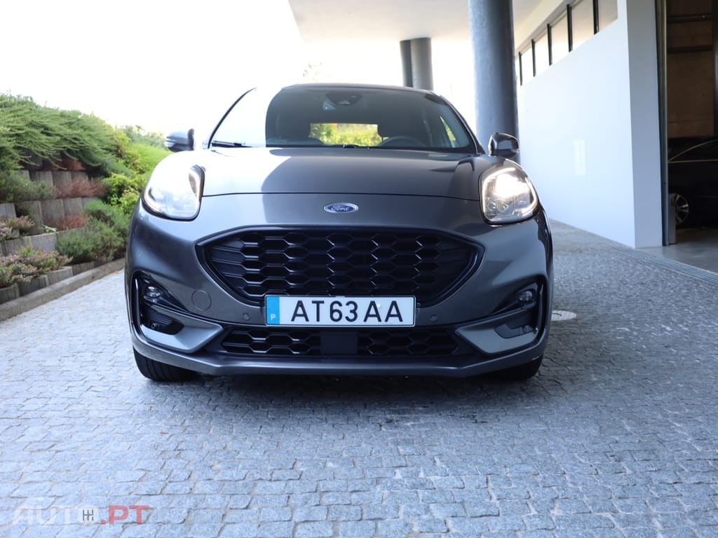 Ford Puma 1.0 MHEV ST-LineX Aut