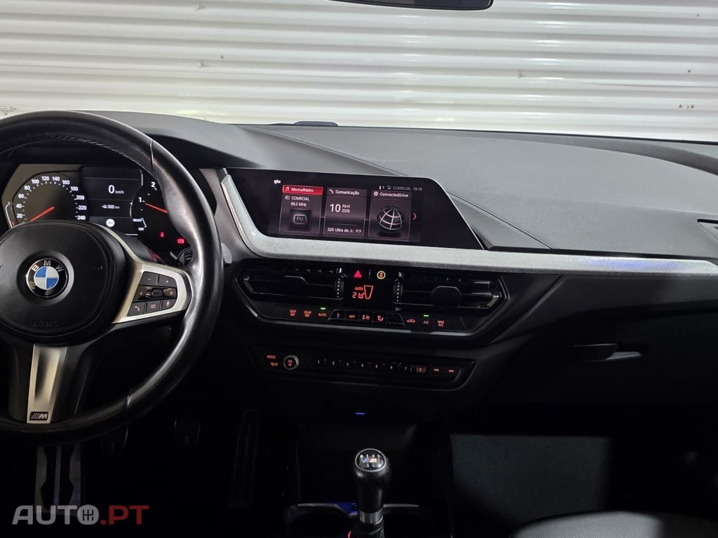 BMW 116 d Pack Desportivo M