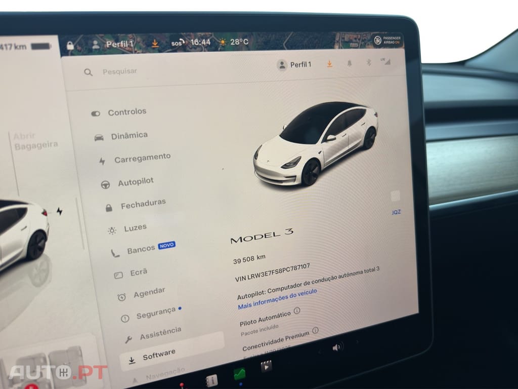 Tesla Model 3 RWD