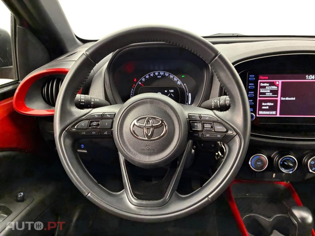 Toyota Aygo X 1.0 VVT-i Design S-CVT