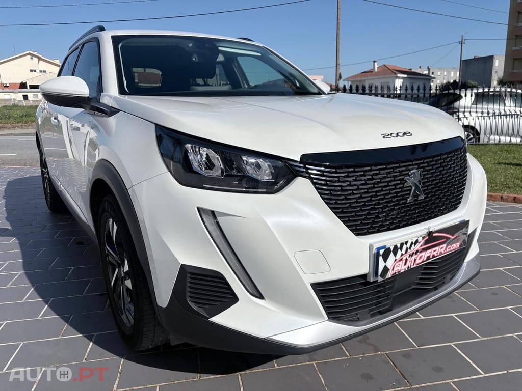 Peugeot 2008 1.2 PureTech Allure