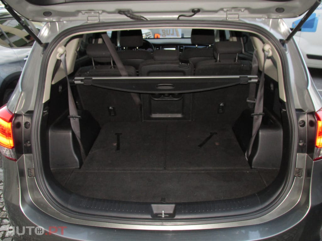 Kia Carens 1.7 CRDi ISG TX