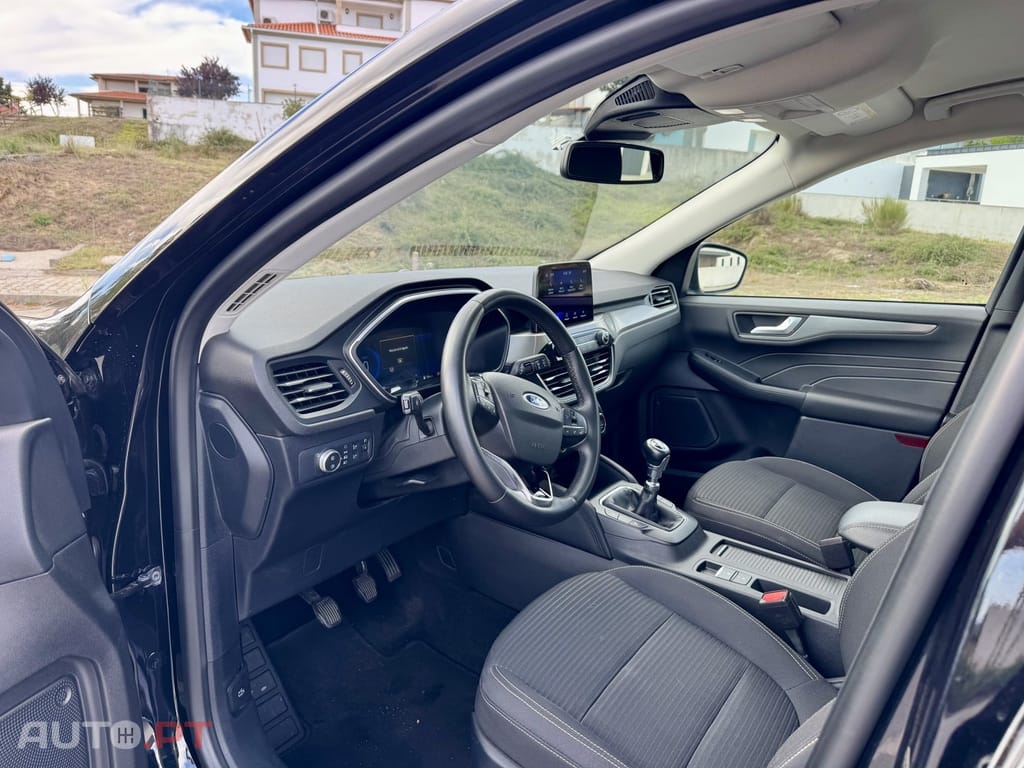Ford Kuga 1.5 TDCi EcoBlue Titanium