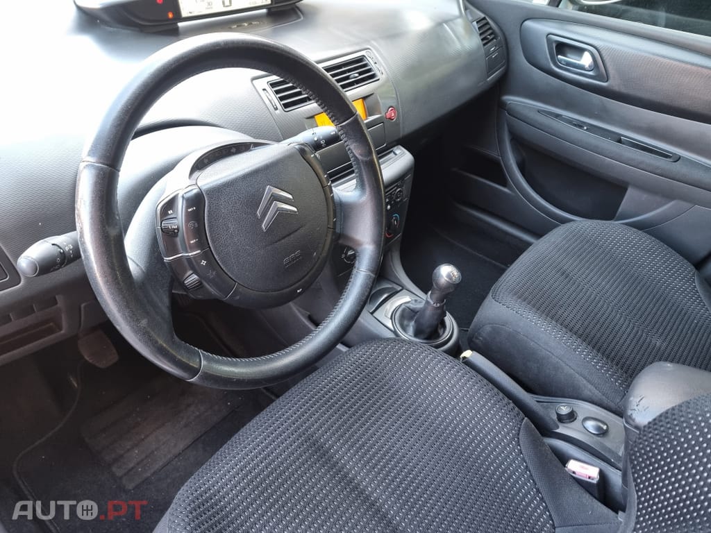 Citroen C4 1.4 16V SX