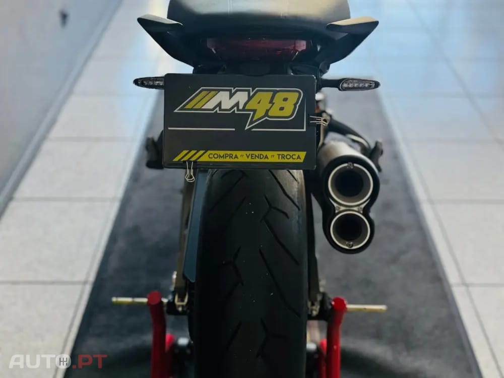 Ducati Monster 821