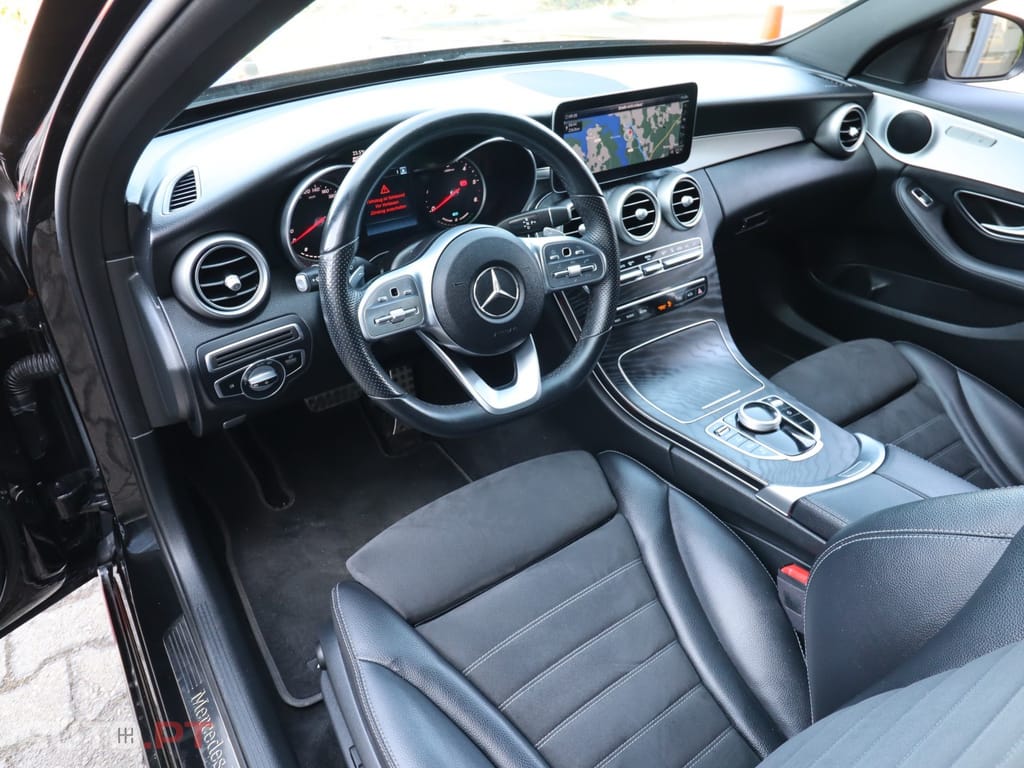 Mercedes-Benz C 300 de AMG Line