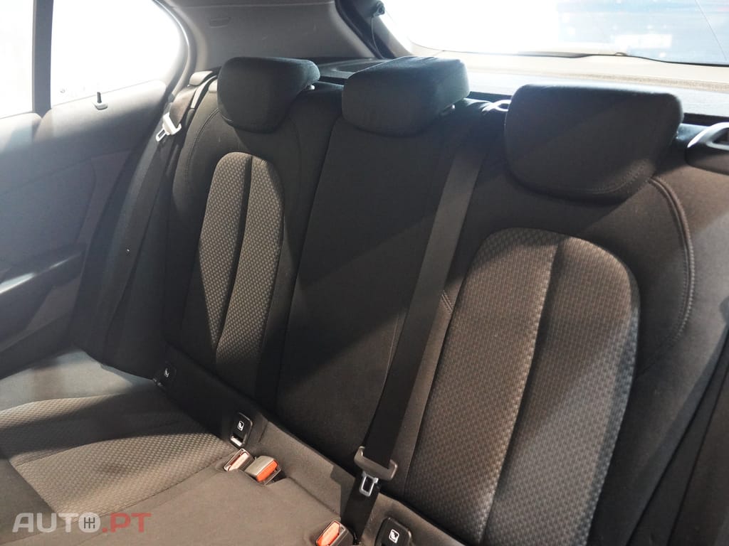 BMW 116 i Advantage