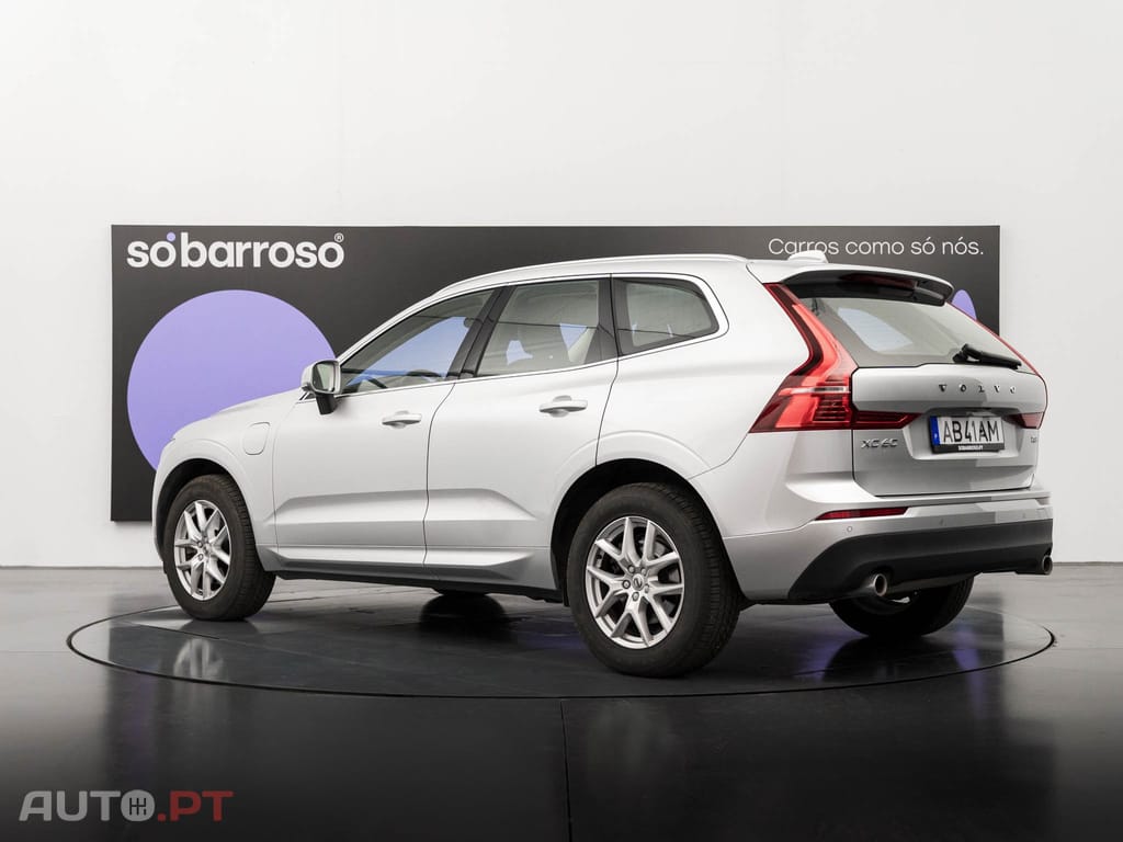 Volvo XC60 2.0 T8 PHEV Momentum Plus AWD