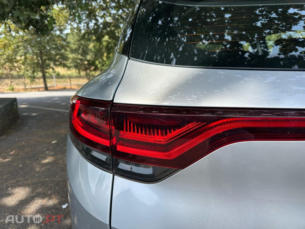 Renault Mégane Sport Tourer 1.6 E-Tech Hybrid