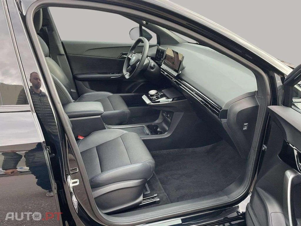 MG MG4 I.V.A DEDUTÍVEL EV 64 kWh Luxury