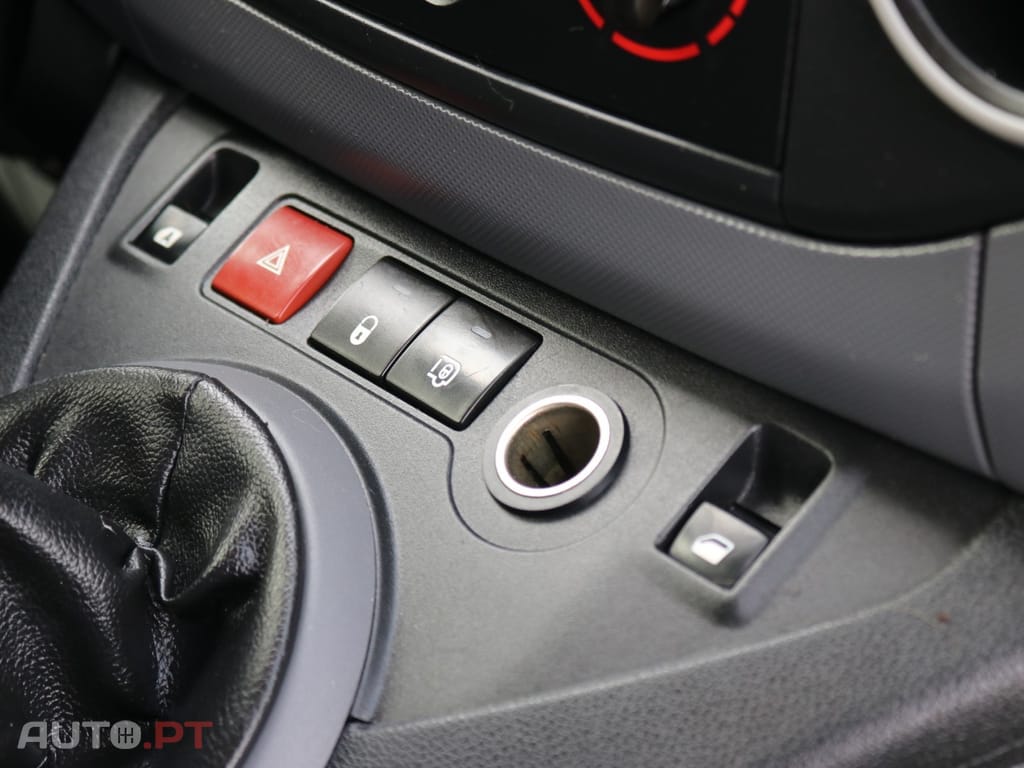 Peugeot Partner 1.6 HDi L2 3L Confort