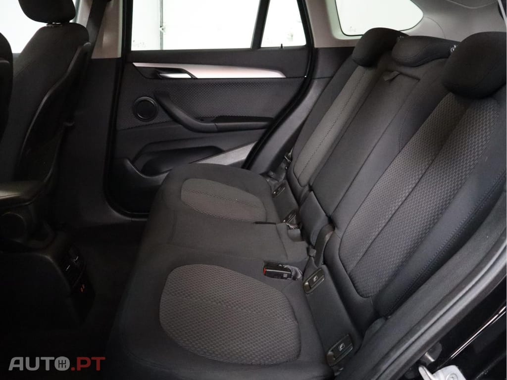 BMW X1 xDrive25e Business Advantage
