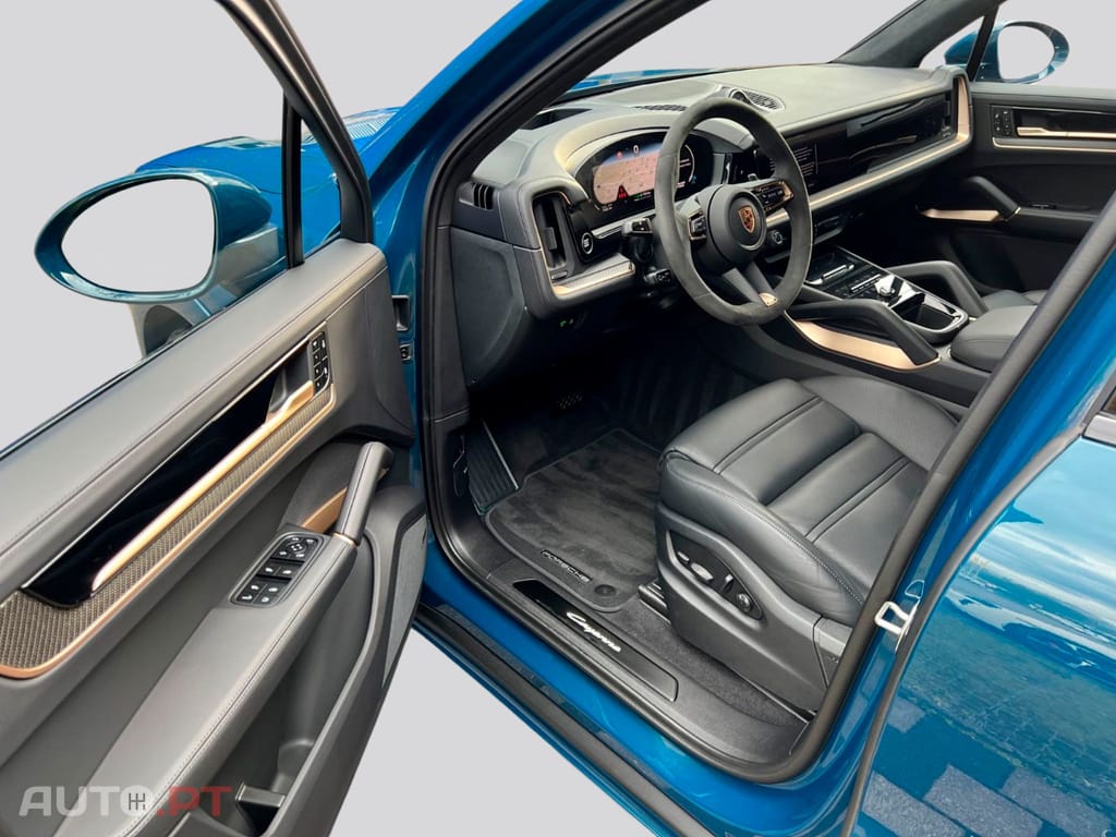 Porsche Cayenne I.V.A DEDUTIVEL E-Hyb