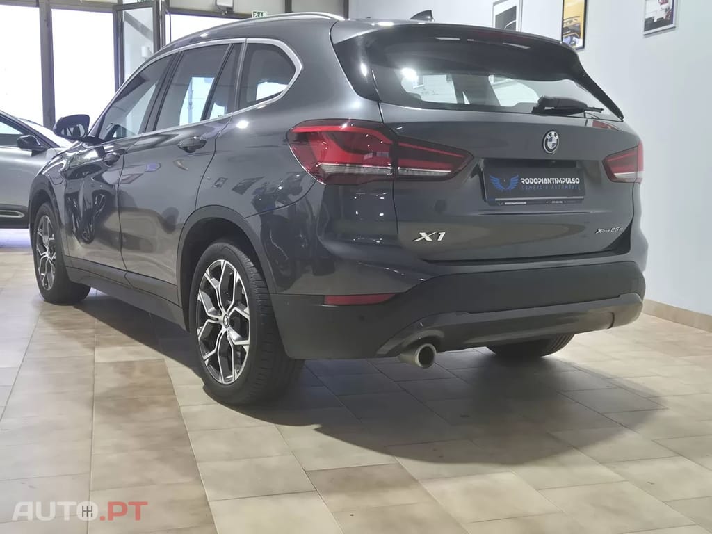 BMW X1 25 e xDrive Line Sport