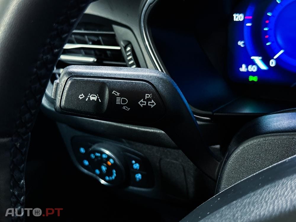 Ford Focus SW 1.0 EcoBoost S&S TITANIUM X