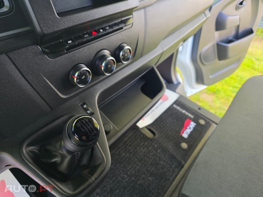 Renault Master 2.3 dCi L3H3 3.5T