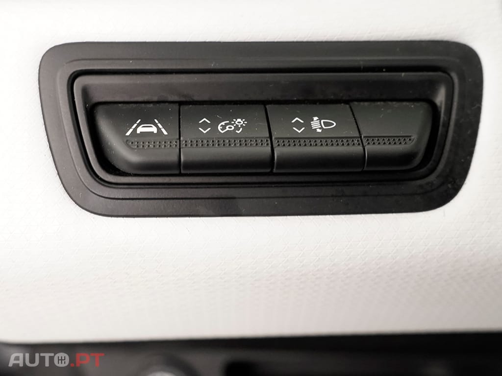 Renault Clio Clio 1.0 TCe Limited Bi-Fuel